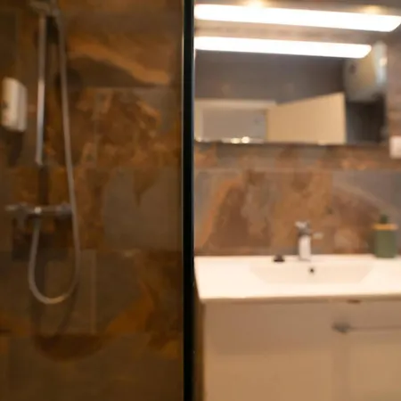 Africa Master 3 Bedrooms Aire Acondicionado Apartman