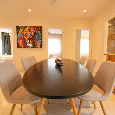 Africa Master 3 Bedrooms Aire Acondicionado *