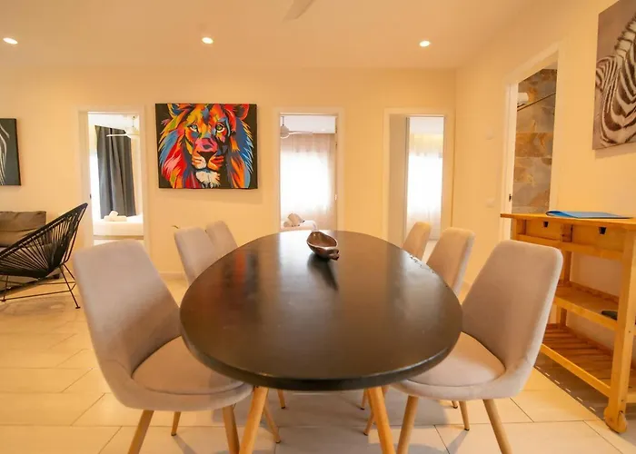 Africa Master 3 Bedrooms. Aire Acondicionado *