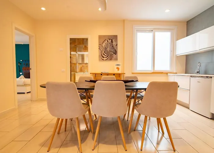 アパート Africa Master 3 Bedrooms. Aire Acondicionado