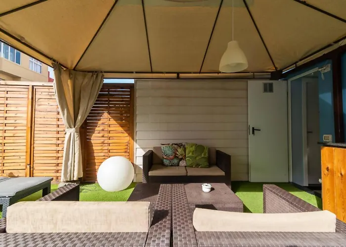 Africa Master 3 Bedrooms. Aire Acondicionado アパート *